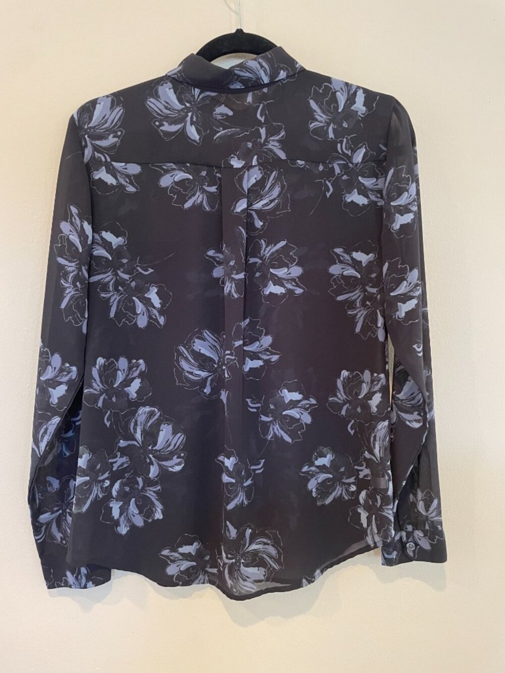 Ann Taylor Black Floral Long Sleeve Blouse Sheer Collared S - Picture 4 of 4